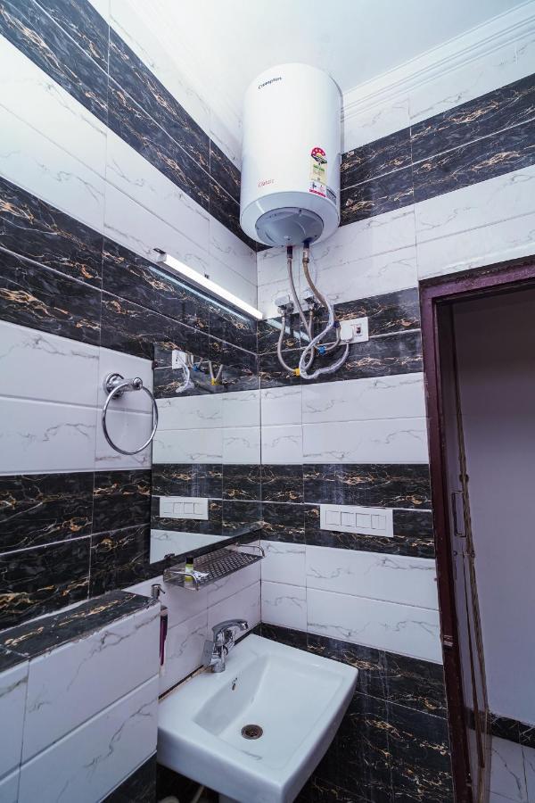 فندق Golden Residency نيودلهي المظهر الخارجي الصورة