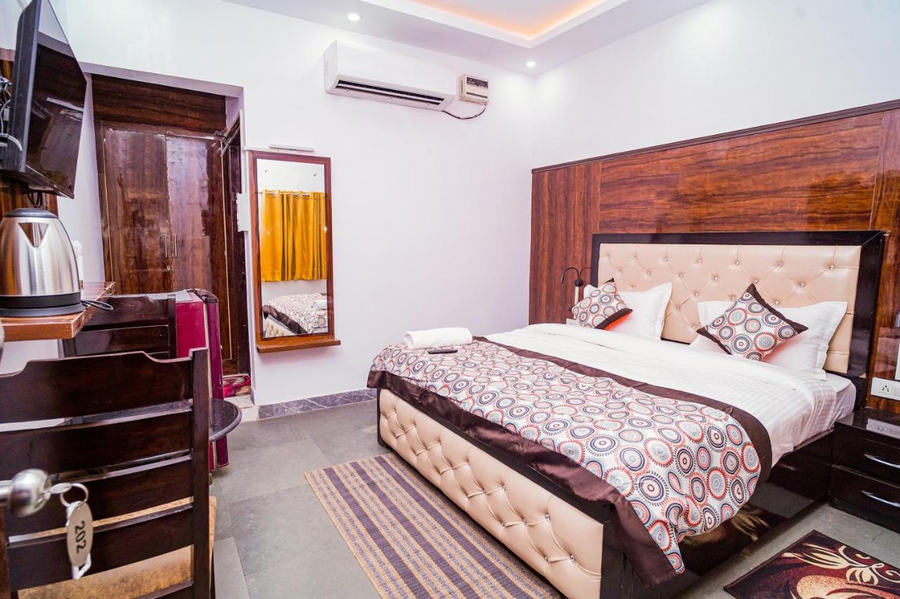 فندق Golden Residency نيودلهي المظهر الخارجي الصورة